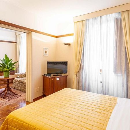 Hotel&Ristorante Miramonti Palazzo Storico Ριέτι Εξωτερικό φωτογραφία