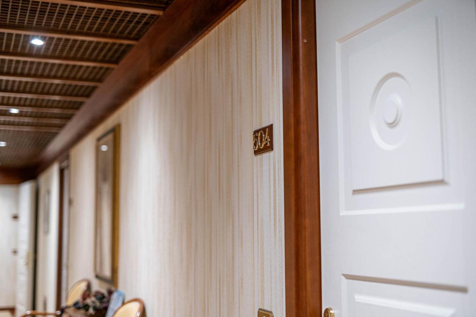 Hotel&Ristorante Miramonti Palazzo Storico Ριέτι Εξωτερικό φωτογραφία